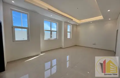 Apartment - 2 Bedrooms - 2 Bathrooms for rent in Baniyas - Abu Dhabi