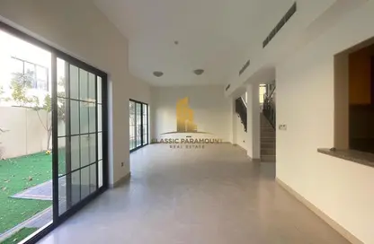 Villa - 5 Bedrooms - 6 Bathrooms for rent in Nad Al Sheba Villas - Nad Al Sheba 3 - Nad Al Sheba - Dubai