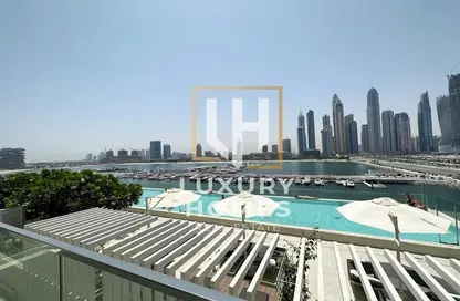 Apartment - 2 Bedrooms - 2 Bathrooms for rent in Sunrise Bay - EMAAR Beachfront - Dubai Harbour - Dubai