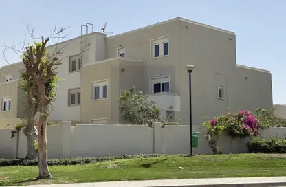 Townhouse - 2 Bedrooms - 3 Bathrooms for rent in Al Reef Villas - Al Reef - Abu Dhabi