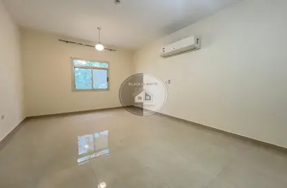 Apartment - 1 Bathroom for rent in Seih Al Uraibi - Ras Al Khaimah