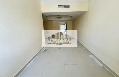 Apartment - 1 Bedroom - 1 Bathroom for rent in Al Taawoon Tower 1 - Al Taawoon Towers - Al Khan - Sharjah