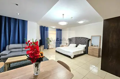 Apartment - 1 Bathroom for rent in Astoria Residence - Jumeirah Village Circle - Dubai