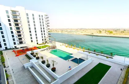 Apartment - 2 Bedrooms - 3 Bathrooms for rent in Waters Edge - Yas Island - Abu Dhabi