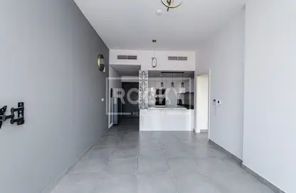 Apartment - 2 Bedrooms - 3 Bathrooms for rent in Lucky 1 Residence - Jumeirah Village Circle - Dubai