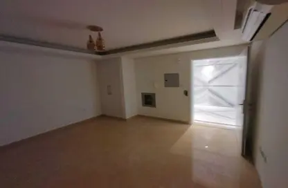 Apartment - Studio - 1 Bathroom for rent in Al Mowaihat 3 - Al Mowaihat - Ajman