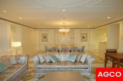 Apartment - 2 Bedrooms - 3 Bathrooms for rent in Palazzo Versace - Culture Village - Dubai