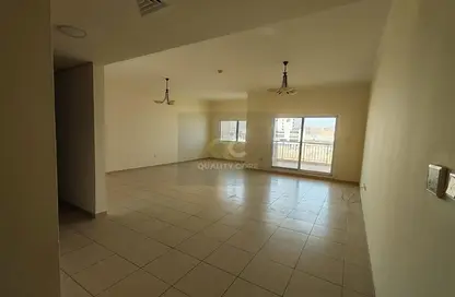 Apartment - 2 Bedrooms - 2 Bathrooms for sale in Mazaya 27 - Queue Point - Dubai Land - Dubai