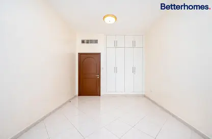 Apartment - 2 Bedrooms - 3 Bathrooms for sale in Beach Tower 2 - Al Khan Lagoon - Al Khan - Sharjah