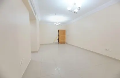 Apartment - 2 Bedrooms - 2 Bathrooms for rent in Al Nahda Complex - Al Nahda - Sharjah