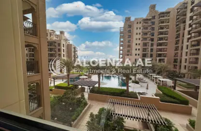 Apartment - 2 Bedrooms - 2 Bathrooms for rent in Asayel 3 - Madinat Jumeirah Living - Umm Suqeim - Dubai