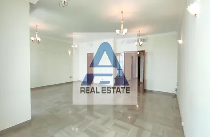 Apartment - 3 Bedrooms - 4 Bathrooms for rent in Corniche Road - Abu Dhabi