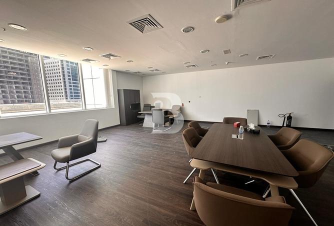 Office Space - Studio for rent in Oxford Tower - Business Bay - Dubai