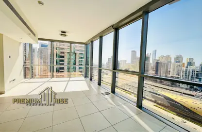 Apartment - 1 Bedroom - 2 Bathrooms for rent in Indigo Tower - JLT Cluster D - Jumeirah Lake Towers - Dubai