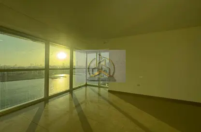 Apartment - 3 Bedrooms - 4 Bathrooms for rent in RAK Tower - Marina Square - Al Reem Island - Abu Dhabi