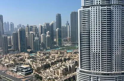 Apartment - 3 Bedrooms - 4 Bathrooms for rent in Boulevard Point - Downtown Dubai - Dubai