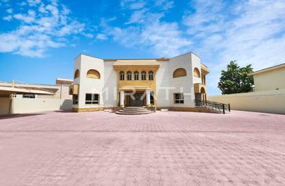 Villa - 5 Bedrooms - 6 Bathrooms for rent in Umm Suqeim 2 Villas - Umm Suqeim 2 - Umm Suqeim - Dubai