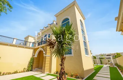 Villa - 4 Bedrooms - 5 Bathrooms for sale in Legacy Nova Villas - Jumeirah Park - Dubai