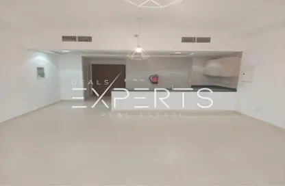 Apartment - 1 Bathroom for rent in Ansam 4 - Ansam - Yas Island - Abu Dhabi