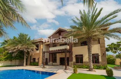 Villa - 5 Bedrooms - 6 Bathrooms for rent in The Mansions - Jumeirah Islands - Dubai