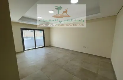 Apartment - 2 Bedrooms - 2 Bathrooms for rent in Qasimia 10 building - Al Mahatta - Al Qasimia - Sharjah