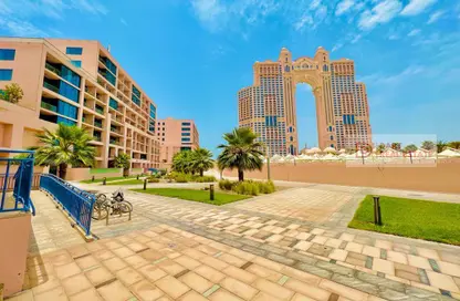 Apartment - 4 Bedrooms - 5 Bathrooms for rent in Marina Sunset Bay - The Marina - Abu Dhabi