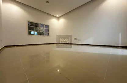 Apartment - 1 Bathroom for rent in Muroor Area - Abu Dhabi