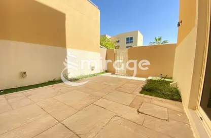 Townhouse - 3 Bedrooms - 5 Bathrooms for rent in Yasmin Community - Al Raha Gardens - Abu Dhabi