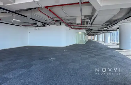 Office Space - Studio for rent in The Bay Gate - Business Bay - Dubai