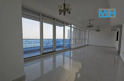 Apartment - 2 Bedrooms - 2 Bathrooms for rent in Majestic Tower - Al Abraj street - Business Bay - Dubai