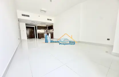 Apartment - 1 Bathroom for rent in Arabian Gate - Dubai Silicon Oasis - Dubai