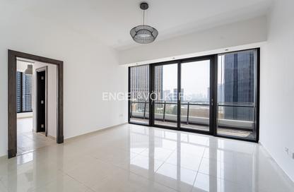 Apartment - 1 Bedroom - 2 Bathrooms for rent in Silverene Tower B - Silverene - Dubai Marina - Dubai