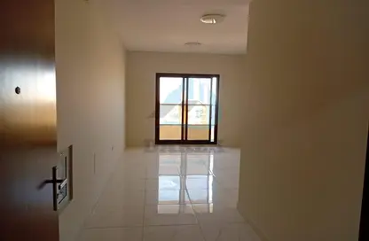 Apartment - 1 Bedroom - 2 Bathrooms for rent in Al Nafoora 1 building - Al Rawda 2 - Al Rawda - Ajman