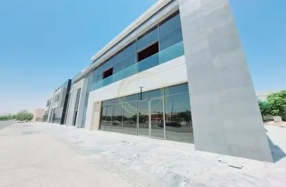 Whole Building - Studio for rent in Al Jaheli - Al Ain