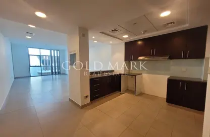 Apartment - 2 Bedrooms - 3 Bathrooms for sale in Dubai Wharf - Al Jaddaf - Dubai