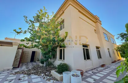 Villa - 5 Bedrooms - 7 Bathrooms for rent in Golf Gardens - Khalifa City - Abu Dhabi