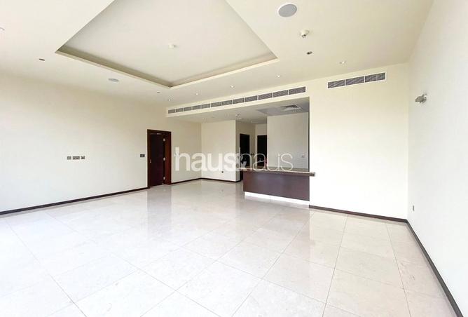 Apartment - 1 Bedroom - 2 Bathrooms for rent in Sapphire - Tiara Residences - Palm Jumeirah - Dubai