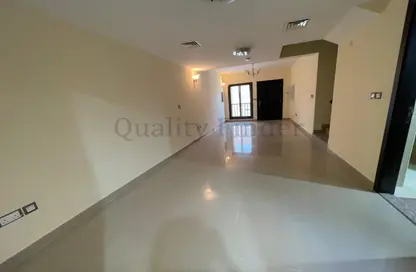 Villa - 2 Bedrooms - 3 Bathrooms for rent in Zone 8 - Hydra Village - Abu Dhabi