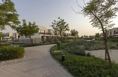 Townhouse - 4 Bedrooms - 4 Bathrooms for sale in Parkside 1 - EMAAR South - Dubai South (Dubai World Central) - Dubai