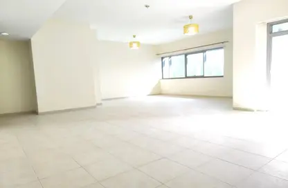 Apartment - 3 Bedrooms - 4 Bathrooms for rent in Executive Towers - Business Bay - Dubai