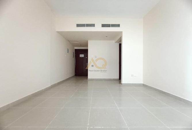 Apartment - 1 Bedroom - 1 Bathroom for rent in Samaya Hotel Apartments - Al Nahda - Sharjah