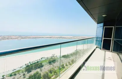 Apartment - 5 Bedrooms - 6 Bathrooms for rent in Wave tower - Corniche Road - Abu Dhabi