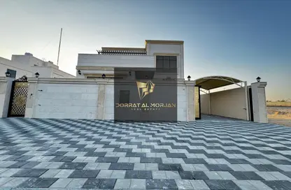 Villa - 4 Bedrooms - 6 Bathrooms for rent in Al Helio 2 - Al Helio - Ajman