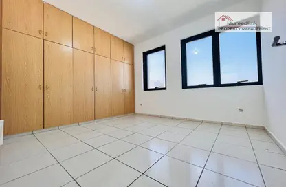 Apartment - 1 Bedroom - 1 Bathroom for rent in Al Najda Street - Abu Dhabi