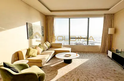 Apartment - 1 Bedroom - 2 Bathrooms for rent in The Palm Tower - Palm Jumeirah - Dubai