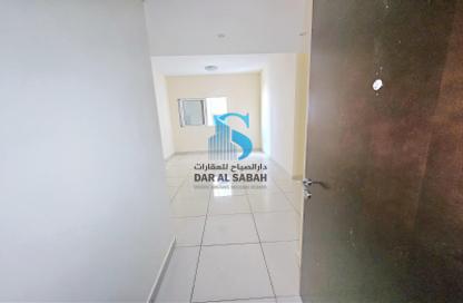 Apartment - 1 Bedroom - 1 Bathroom for rent in Al Nahda Complex - Al Nahda - Sharjah