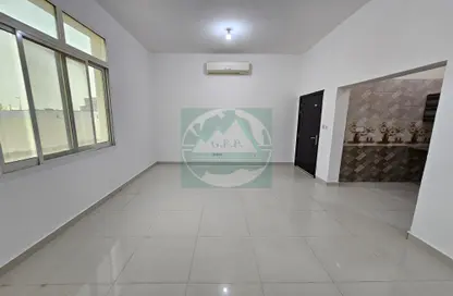 Apartment - 1 Bathroom for rent in Shakhbout City - Abu Dhabi