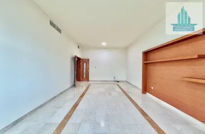 Apartment - 2 Bedrooms - 2 Bathrooms for rent in Al Najda Street - Abu Dhabi