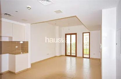 Apartment - 2 Bedrooms - 2 Bathrooms for sale in Zahra Breeze Apartments 3A - Zahra Breeze Apartments - Town Square - Dubai