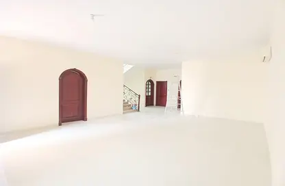 Villa - 7 Bedrooms - 6 Bathrooms for rent in Shakhbout City - Abu Dhabi